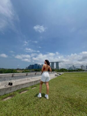 Kanishka Tewari Instagram - Felt so alive here at this moment ā¤ļøāØ
#insta #instapost #instamood #instagram #explore #explorepage #exploremoreŁ #trending #viral #viralpost #fit #fitcheck #outfitoftheday #singapore #singaporediaries #travel #foryou #foryoupage #fypage #fypage #vibewithkanishka_