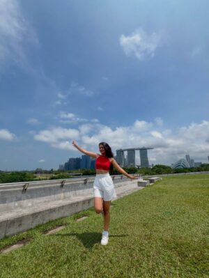 Kanishka Tewari Instagram - Felt so alive here at this moment ā¤ļøāØ
#insta #instapost #instamood #instagram #explore #explorepage #exploremoreŁ #trending #viral #viralpost #fit #fitcheck #outfitoftheday #singapore #singaporediaries #travel #foryou #foryoupage #fypage #fypage #vibewithkanishka_