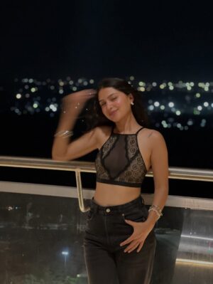 Kanishka Tewari Instagram - šā¤ļø
#insta #instamood #instagram #instafit #explore #explorepage #exploremoreŁ #viral #viralpost #outfits #outfitoftheday #fitcheck #ootd #ootdfashion #vibewithkanishka_ #fypage #fyp #foryoupage