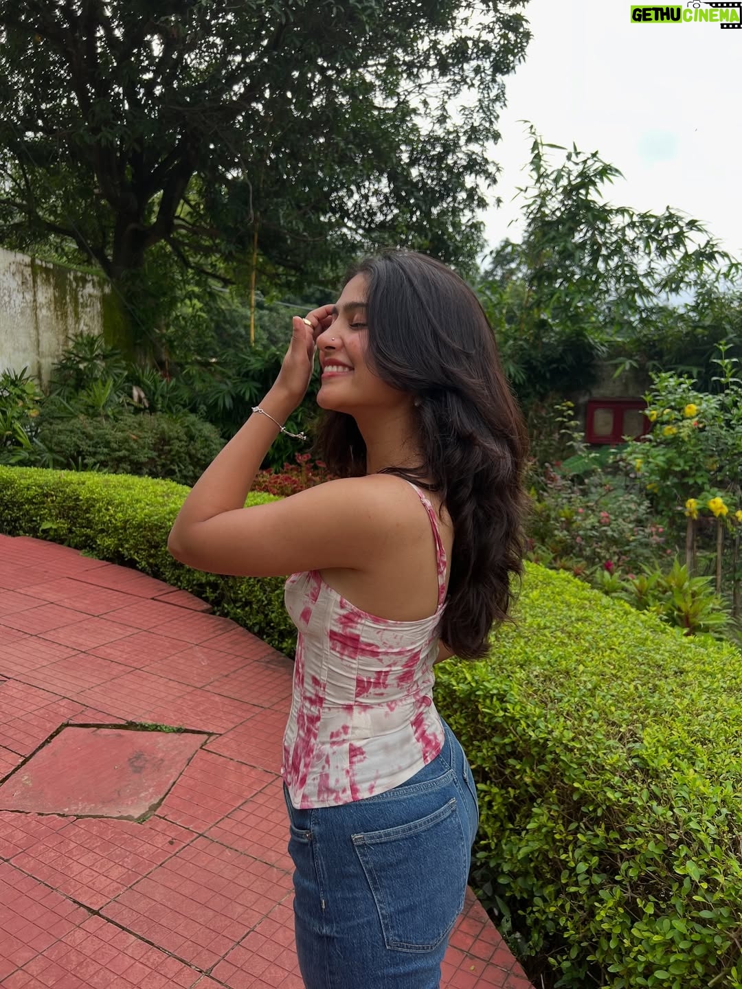 Kanishka Tewari - 3.4K Likes - Tu mohabbat hai❤️
.
.
.
.
.
#instaphoto #instapost #instamood #instragram #explore #explorepage #exploremoreً #viral #viralpost #viralpics #trending #trendingposts #happypictures #ootd #outfits #outfitoftheday #cutefits #fyp #fypage #foryoupage #foryou