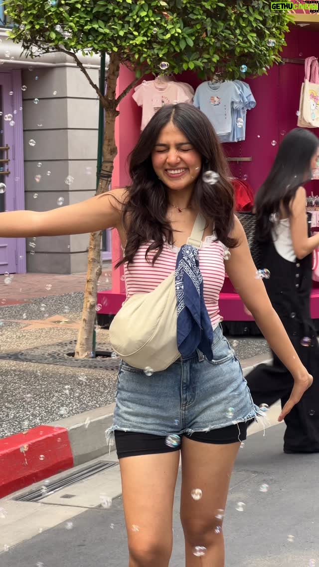 Kanishka Tewari - 25.2K Likes - Bubbles make me so happy🫶🏻🥹

#ReelItFeelIt #ViralReels #TrendingNow #InstaVibes #ReelKaroFeelKaro #ExplorePage #ReelGoals #JustForFun #OnMyWayToViral #ReelMagic #ReelTrendAlert #ReelMood #FYPIndia #ReelQueen #ReelKing #InstaDaily #ContentCreator #ReelWithMe #ForYouReel #todayoninstagram #fyp #fypage #vibewithkanishka_