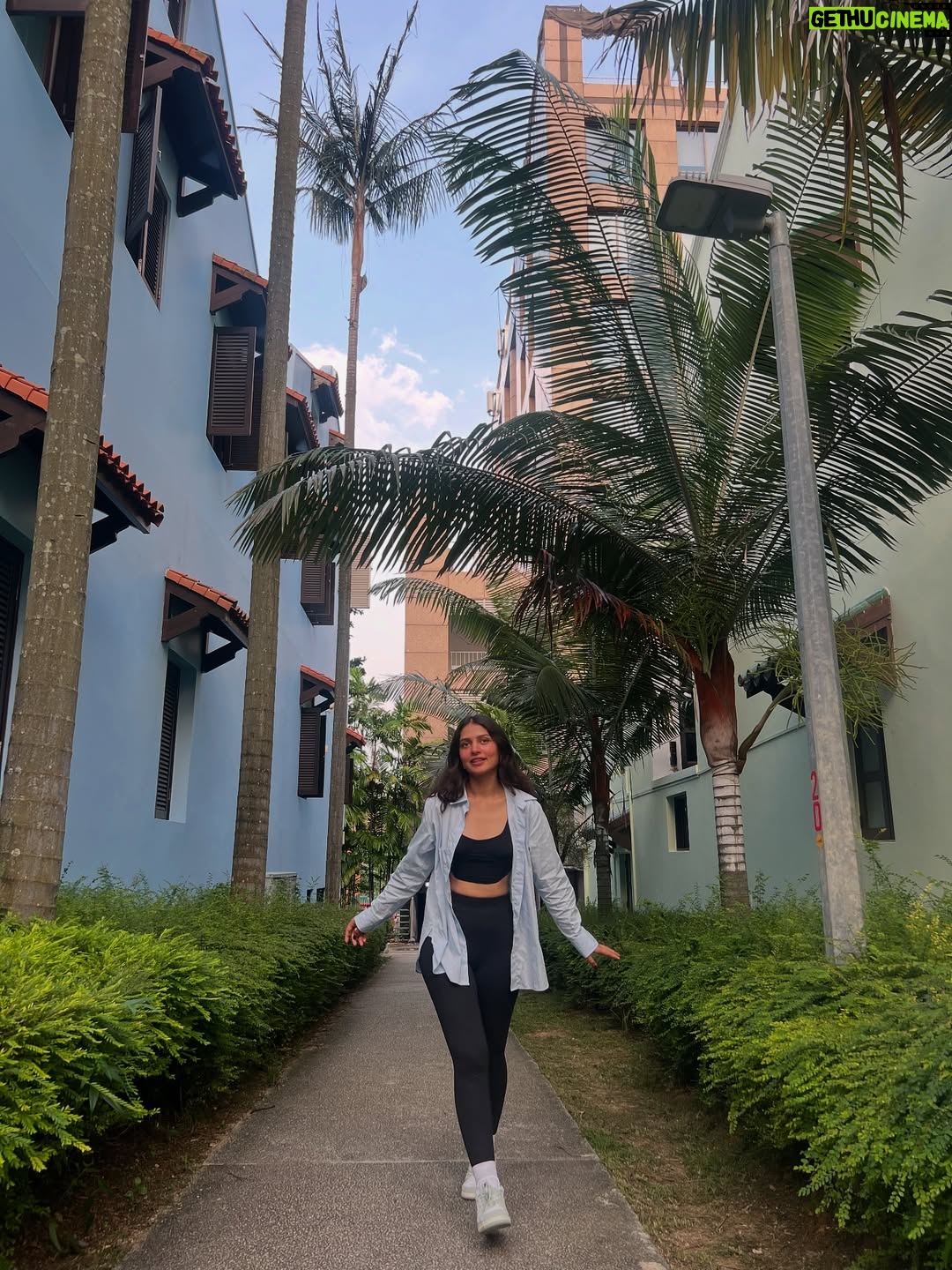 Kanishka Tewari - 2.5K Likes - Choomantar🫶🏻✨

#insta #instamood #instapost #instagramposts #explorepage #exploremoreً #explore #trending #trendingposts #viral #viralpost #fyp #fypage #foryoupage #vibewithkanishka_
