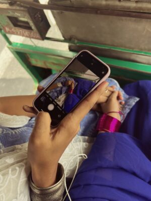 Kanishka Tewari Instagram - Current fav playlistš§
#insta #instapost #instamood #instagram #explore #explorepage #exploremoreŁ #viral #viralpost #trending #trendingposts #trendingnow #retro #retrovibe #bollywood #bollywoodlovesong #saree #desi #desicore #indiecore #fyp #fypage #vibewithkanishka_
