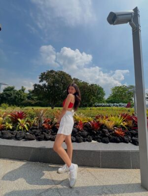 Kanishka Tewari Instagram - Felt so alive here at this moment ā¤ļøāØ
#insta #instapost #instamood #instagram #explore #explorepage #exploremoreŁ #trending #viral #viralpost #fit #fitcheck #outfitoftheday #singapore #singaporediaries #travel #foryou #foryoupage #fypage #fypage #vibewithkanishka_
