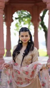 Actress Kanishkasss HD Photos and Wallpapers June 2025