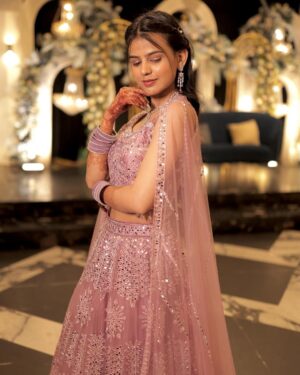 Kanishkasss Instagram - #kanishkasss 💫
Lehenga and confidence, the perfect combination.✨
.
.
.
.
.
.
.
.
.
.
#foryou #trending #bloggerstyle #foryoupage #real #feature #influencer #instagood #fashion #postoftheday #fashionblogger #instadaily #instagram #love #lifestyle #explore #beyourself #beautiful #loveyouall #goodvibes #green #asthetic #shaadi #rasam #wedding #weddingceremony #groom #weddingbells