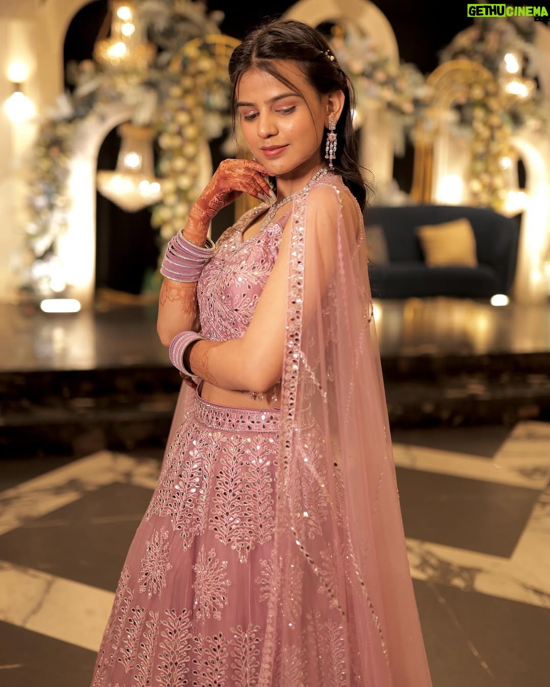 Kanishkasss - 17.8K Likes - #kanishkasss 💫
Lehenga and confidence, the perfect combination.✨
.
.
.
.
.
.
.
.
.
.
#foryou #trending #bloggerstyle #foryoupage #real #feature #influencer #instagood #fashion #postoftheday #fashionblogger #instadaily #instagram #love #lifestyle #explore #beyourself #beautiful #loveyouall #goodvibes #green #asthetic #shaadi #rasam #wedding #weddingceremony #groom #weddingbells