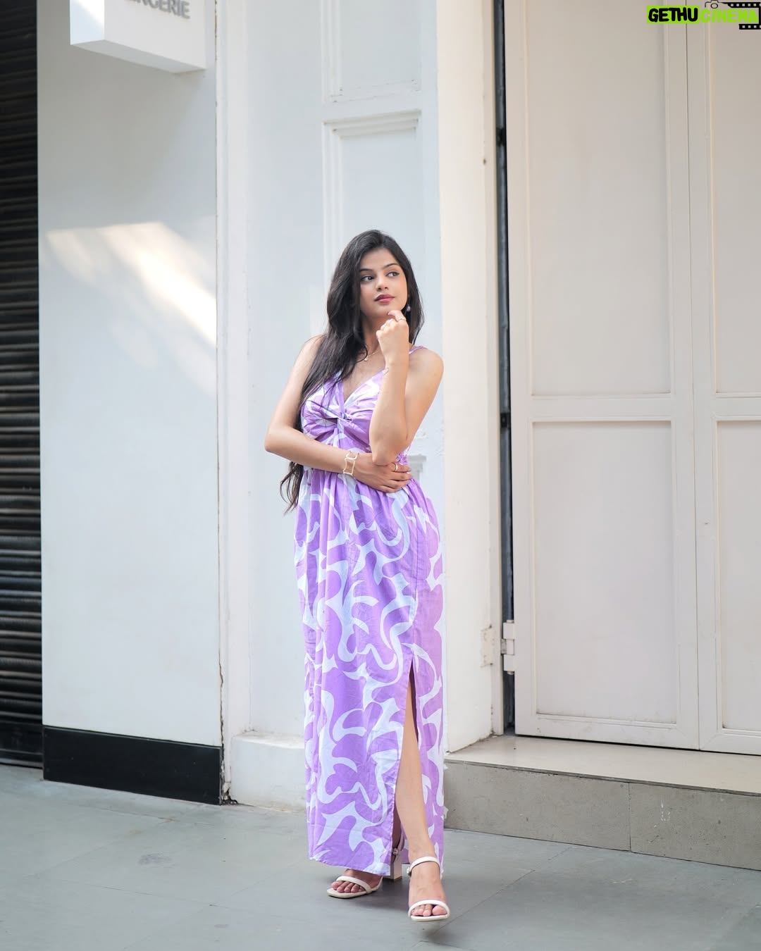 Kanishkasss - 21.5K Likes - #kanishkasss 💫
Treat me like a joke and I’ll leave you like it’s funny💜🤧🤍
.
.
.
.
.
.
.
.
#foryou #trending #bloggerstyle #foryoupage #real #feature #influencer #instagood #fashion #postoftheday #fashionblogger #instadaily #instagram #love #lifestyle #explore #beyourself #beautiful #loveyouall #goodvibes #asthetic #classy #elegant #august #attitude
