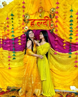Kanishkasss Instagram - #kanishkasss 💫
Haldi💛
.
.
.
.
.
.
.
.
.
.
#foryou #trending #bloggerstyle #foryoupage #real #feature #influencer #instagood #fashion #postoftheday #fashionblogger #instadaily #instagram #love #lifestyle #explore #beyourself #beautiful #loveyouall #goodvibes #green #asthetic #haldi #haldiceremony #shaadi #rasam