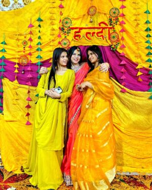 Kanishkasss Instagram - #kanishkasss 💫
Haldi💛
.
.
.
.
.
.
.
.
.
.
#foryou #trending #bloggerstyle #foryoupage #real #feature #influencer #instagood #fashion #postoftheday #fashionblogger #instadaily #instagram #love #lifestyle #explore #beyourself #beautiful #loveyouall #goodvibes #green #asthetic #haldi #haldiceremony #shaadi #rasam