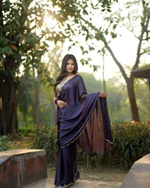 Kanishkasss Instagram - #kanishkasss 💫
The grace of a saree can’t be matched✨
#instagram #instagood #post #saree #sareelove