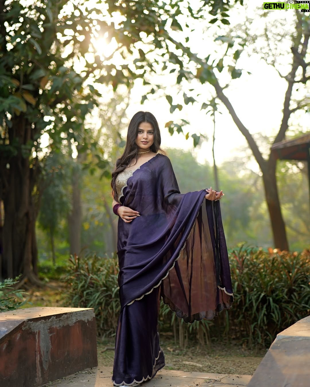 Kanishkasss - 27K Likes - #kanishkasss 💫
The grace of a saree can’t be matched✨

#instagram #instagood #post #saree #sareelove
