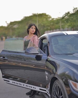 Kanishkasss Instagram - #kanishkasss 💫
Tere layi mustang le layi😏🖤
.
.
.
.
.
.
.
.
#foryou #trending #bloggerstyle #foryoupage #real #feature #influencer #instagood #fashion #postoftheday #fashionblogger #instadaily #instagram #love #lifestyle #explore #beyourself #beautiful #loveyouall #goodvibes #asthetic #car #mustang