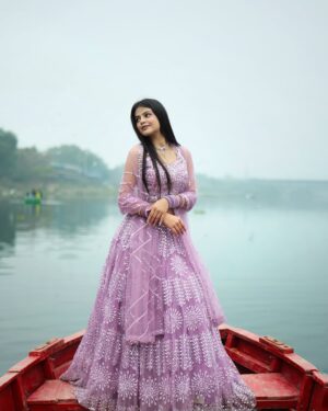 Kanishkasss Instagram - #kanishkasss 💫
Every lehenga has its own fashion story to tell💖✨
.
.
.
#lehenga #fashion #story #2025 #love #instagram