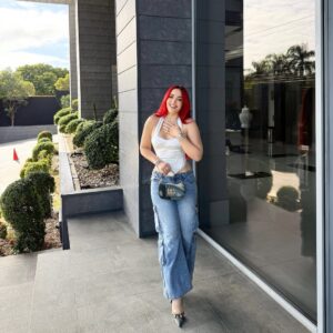 Karen Yapoort Instagram - Perfect match como el de Virgil & Louis Vuitton.
hi , k hacen ? 🙂↔️