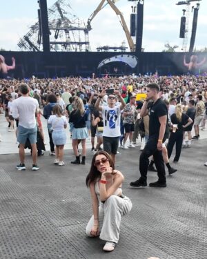 Karime Pindter Instagram - Nos volvemos a encontrar… 🧚🩵#Tomorrowland