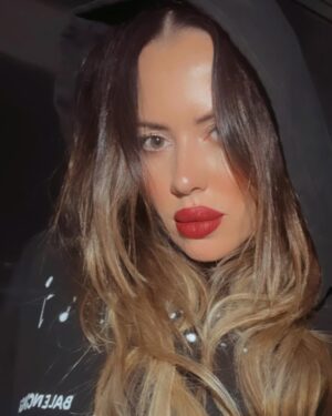 Karina Jelinek Instagram - #buenasnoches 🤍
#losleo