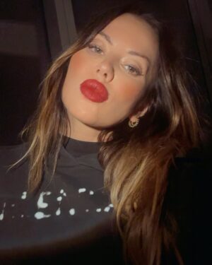 Karina Jelinek Instagram - #buenasnoches 🤍
#losleo