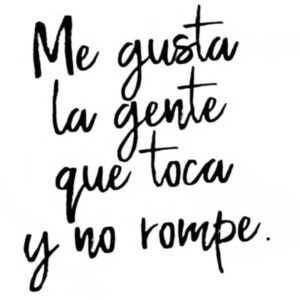 Karina Mazzocco Instagram - 💌Carrete de amor 💌 Frases que resuenan en mi corazón 🙏🏼💚
.
¿Cuál es tu favorita? Y por qué….
.
Que tengas un día lleno de agradecimiento ✨
.
#karinamazzocco #comunicadorasocial #presente #paz #amor #bondadfundamental #agradecimiento