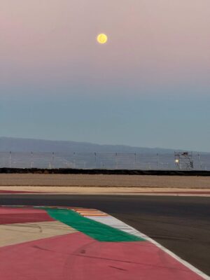 Karina Mazzocco Instagram - Fin de semana en @circuitovillicum el autódromo internacional de San Juan con mi hijo @elbacha_ corriendo en la Fórmula 3 Metropolitana.
.
La salida de la Luna, un espectáculo aparte! Nada que agregar. Solo disfrutar de la hermosura de Los regalos diarios que nos hace la naturaleza 🙏🏼💚
.
Gracias a las empresas que acompañan a Malek en su camino deportivo en el Satorra Competición.
@laboratorioquimeco
@crossmaster
@dowenpagioracing
@kir_construcciones
@elombuoficial
@waterplast.arg
@wegaok
@airbox.ar
@globalinvestments.arg
@dinamic_clean
@bigsa_construcciones
@dinamic.education
Casa Thames
#karinamazzocco #comunicadorasocial #formula3metropitana #presente #automovilismo