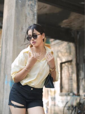 Kashika Sisodia Instagram - Yellow is clearly my color 😉🔆⭐️🌼💛