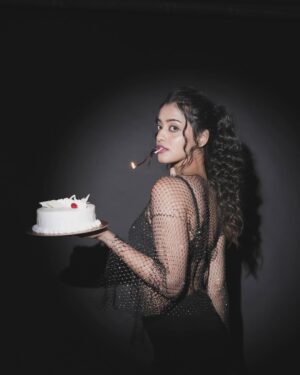 Kashika Sisodia Instagram - Turned sexy this b’day🔥
And I can’t get enough of this version ✨