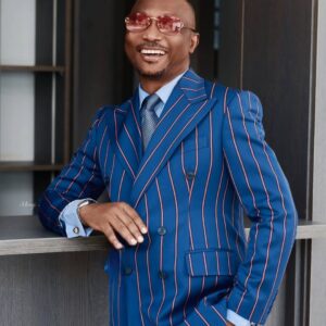 Kate Henshaw Instagram - JULY 19TH IS FOR GREAT MEN like H.E @peterobigregory , @asueighodalo, and my Twinny @seyivodi
🎂🎉🙌🎈🍾🍻❤️❤️❤️
The Lord bless and keep you.
The Lord be gracious unto you and give you peace..
The Lord lift up His countenance upon you and give you peace.
Wisdom, strength, and peace are yours for always.
I celebrate you.
Happy birthday
#birthmonth
#greatmen
#birthday