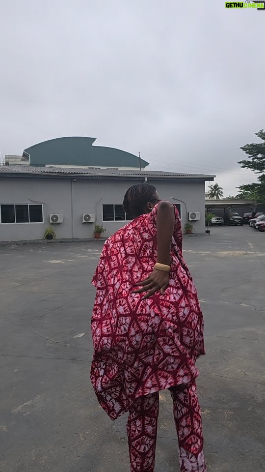 Kate Henshaw - 20.6K Likes - Face your front Friday😅😝

If opinions paid bills, I won't have to work another day in my life 🙃 🤣

#k8dgr8
#unapologeticallyme 
#positivevibes 
#unstoppable 
#keepingitreal 
#opinionsdontpaybills