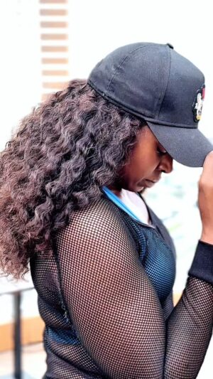 Kate Henshaw Instagram - LET THE COUNTDOWN BEGIN🔥

The energy is undiluted and dancing gives me so much joy.
Life is beautiful 😍 and I am so grateful for it!

Birthday loading.....✨️🤸💃🏽

DC : @ellaley_ ( one of the best in the game)
📸 : @reeltimeng 
🧢 : @coucouheadgears
Location: @ebonylifeplace
🎶 : @wandecoal

*I don't own the rights to this song*

#k8dgr8 
#k8alayo💃💃💃💃 
#unstoppable 
#unapologeticallyme 
#positiveenergy 
#birthdayloading
