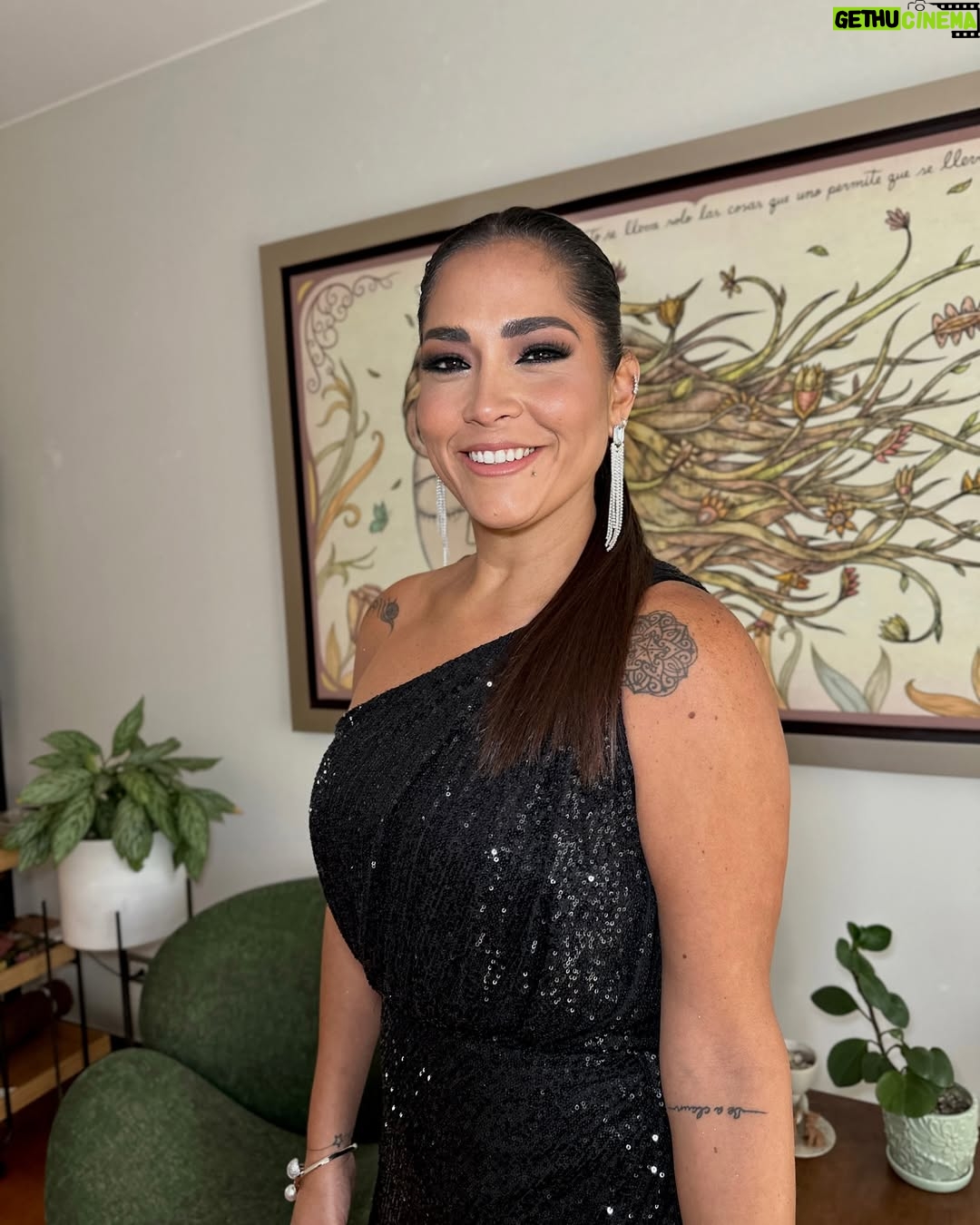 Katia Palma - 39.4K Likes - 😎🖤💎💠 El negro siempre va………
Pero arriba o abajo?😂 
 #modomatri #siemprealaaltura #pieshinchados #host  #lima #perù 

💄@shirleykarenmua 
💇‍♀️ @andreadmoreno_ 
👗 @ivanvasquezofficial  feat @faccia.boutique