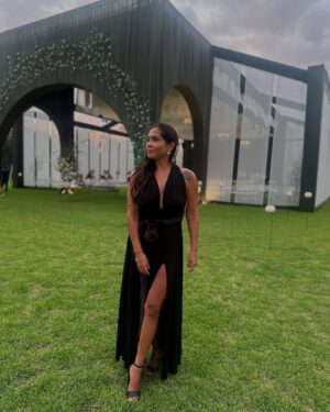 Katia Palma Instagram - 🖤❤️🔥 siempre! #matri #calleperoelegante
Mi team que siempre me acompaña
Makeup @shirleykarenmua
Hair @andreadmoreno_
Accesorios @joyas.pili_peru