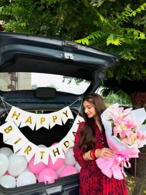 Kaushiki Chopra Instagram - Thank you so much my love ❤️ for making my day so special 🥰 ILY ❤️