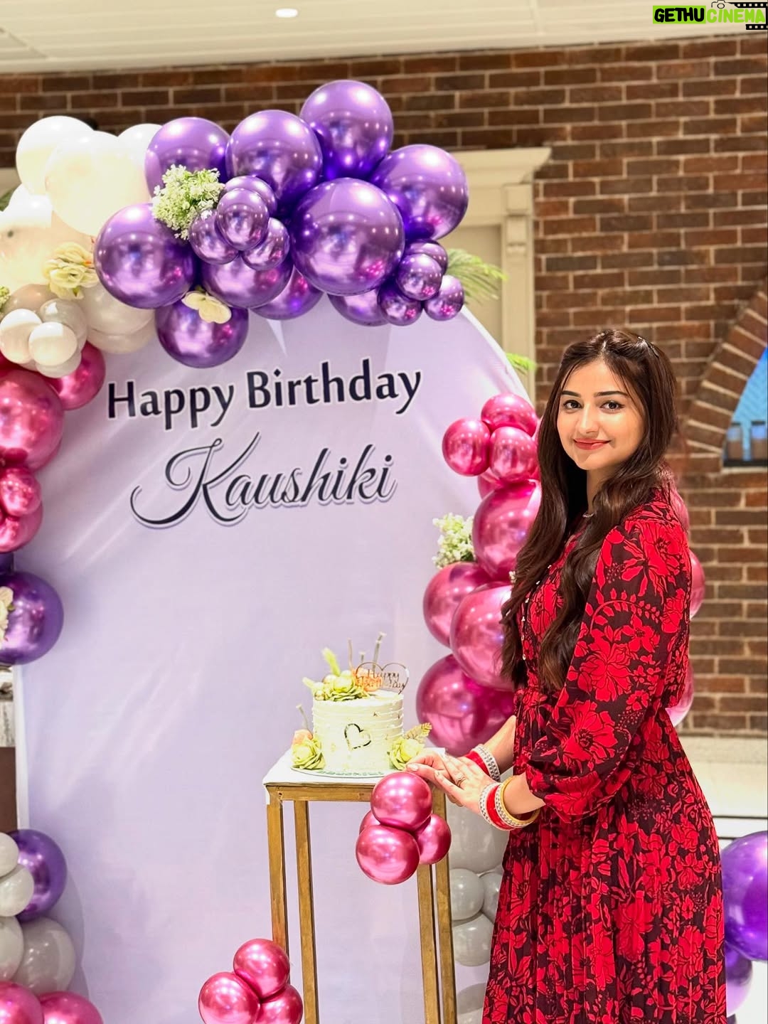 Kaushiki Chopra - 2.8K Likes - Thank you so much my love ❤️ for making my day so special 🥰 ILY ❤️