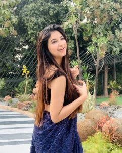 Kaushiki Chopra Most Liked Photos and Posts