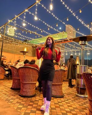 Kaushiki Chopra Instagram - ❤️🖤
.
.
.
.
.
.
.
.
.
.
#postoftheday #girl #girlspose #hauzkhas #social #socialhauzkhas