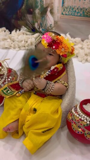 Kavy Instagram - One like for our lil Krishnaš Happy Janmashtamiā¤ļøš
Special Thanks to @lensfy