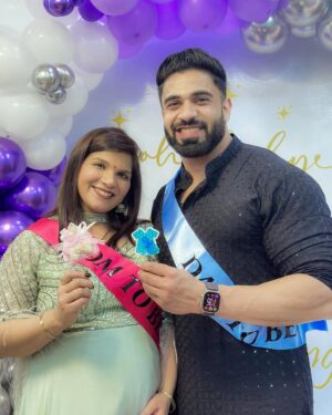 Kavy Instagram - 💙🩷
.
.
Edit by @rohit__photography____ 
.
.
#imkavy #umangkatyal #babyshower #ceremony #family #instagram #instapic #photooftheday #picoftheday