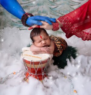Kavy Instagram - Shiv ka Ansh= Shivansh🔱 
.
.
#instagram #instaphoto #photoshoot #photography #picoftheday #instapic #newborn #harharmahadev #jaiguruji
