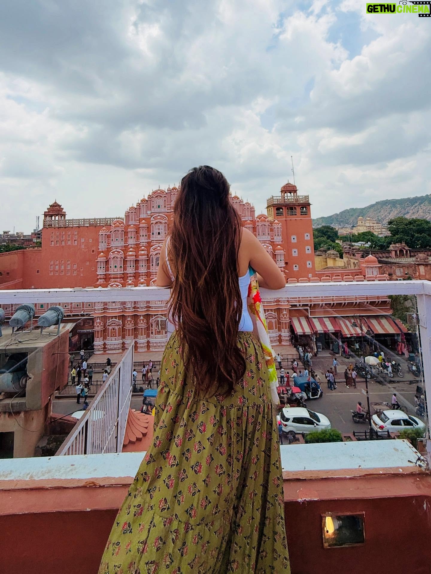 Kavya Yadav - 138.4K Likes - Caption…. Batao?🤍🫶🏻✨