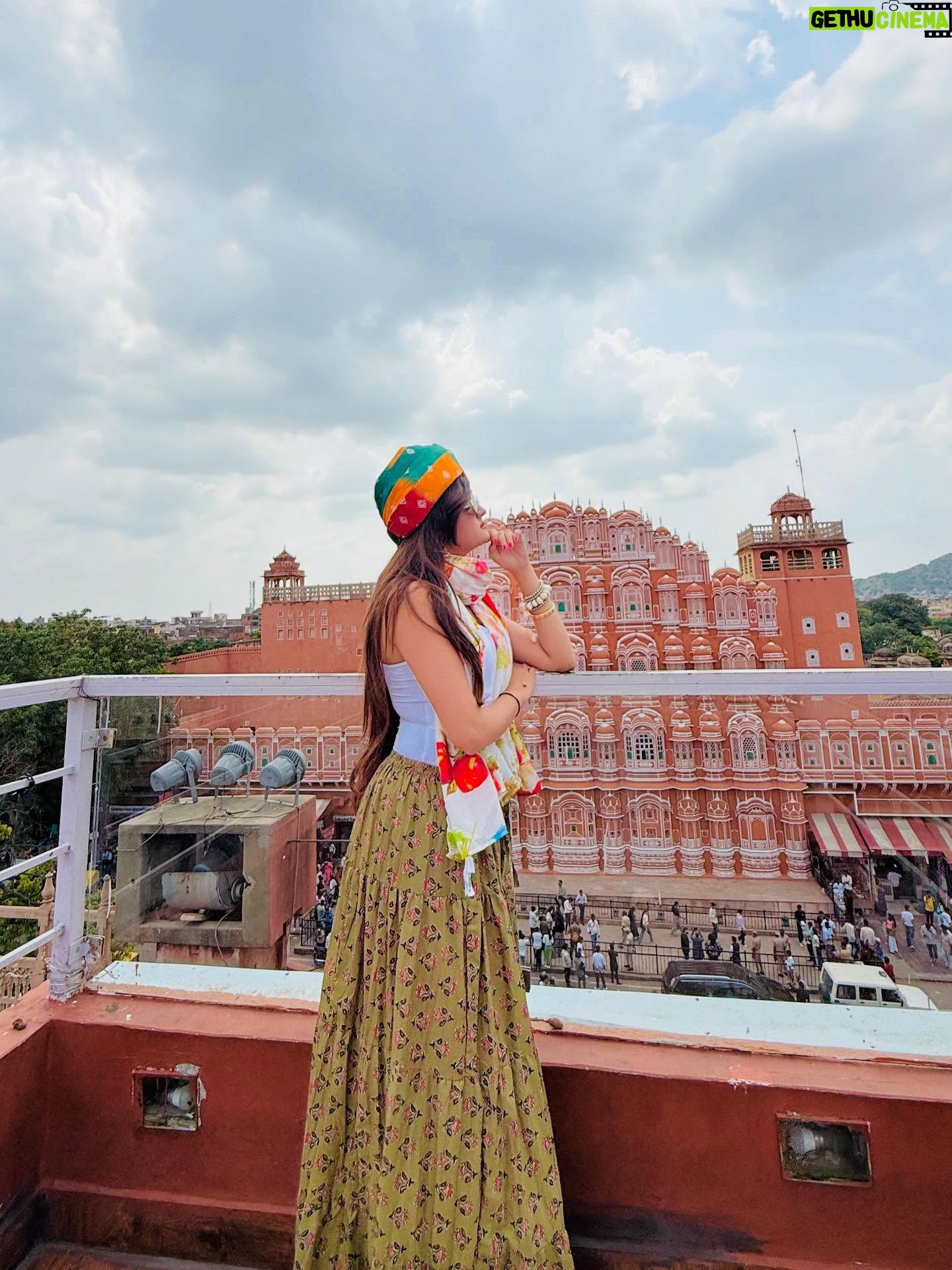 Kavya Yadav - 138.4K Likes - Caption…. Batao?🤍🫶🏻✨