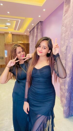 Kavya Yadav Instagram - Aakhiyaa Tu Mila Le Raja😛🙈