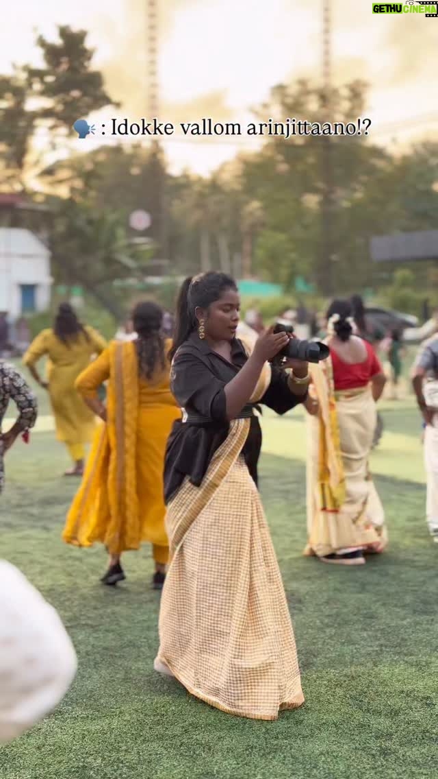 Keerthana Ravindran - 25.4K Likes - Meanwhile me flexing my Videography skills 😌😮‍💨 Smooth!? 😁 @aswathidancewithme 
@omar_everain
