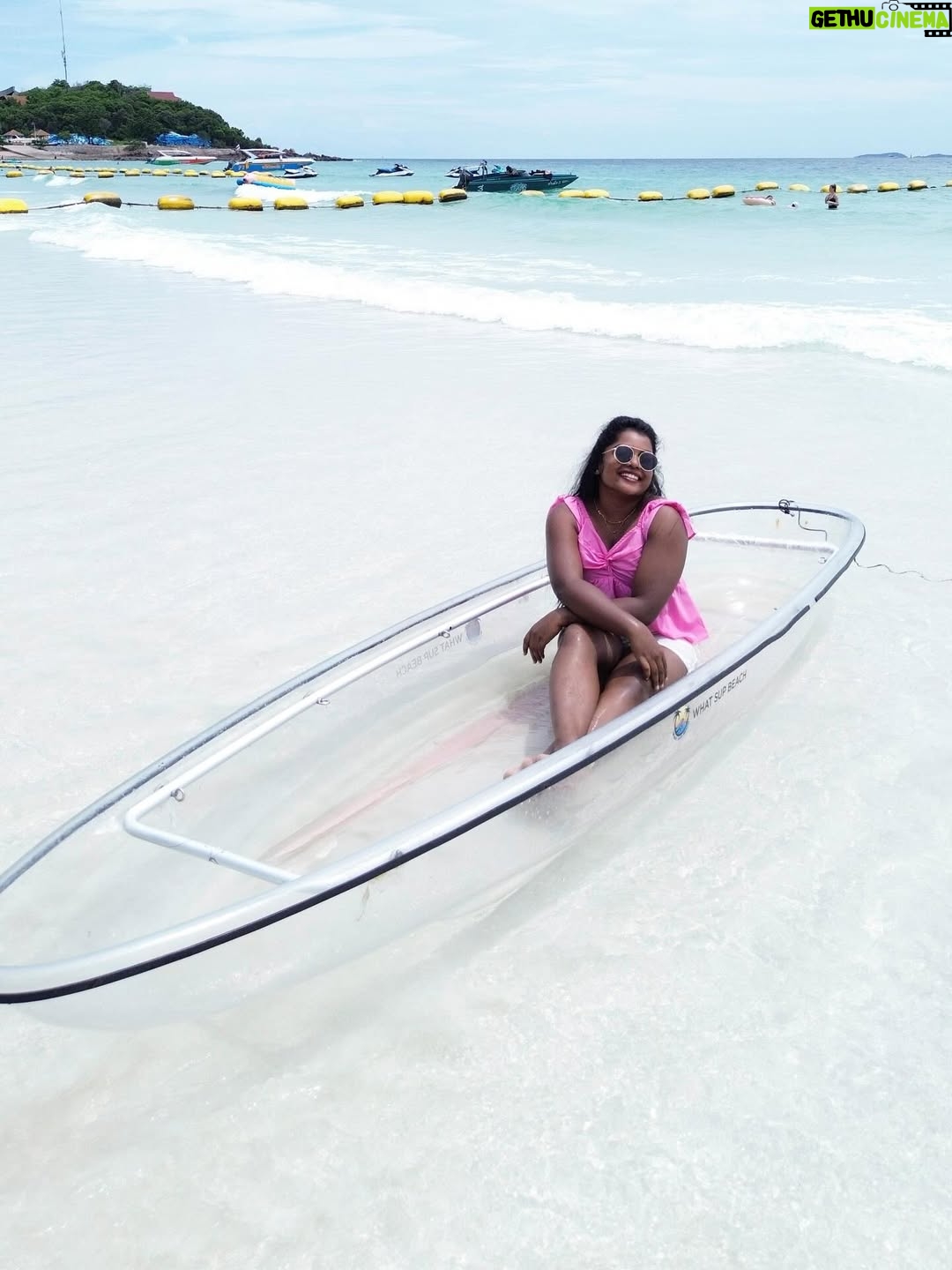 Keerthana Ravindran - 11.8K Likes - Glimpses of the best day in Pattaya 🏝️ Thailand 🇹🇭

The tour began at 8:30 AM and ended by 4:30
PM

Inclusions: Day trip to Hard Tien Beach,tour guide,Return shared hotel transfers from Pattaya,Speed boat transfers,Lunch,Clear kayak,Stand-up paddle board

Complimentary drone photos & video,3-min jet ski ride, 3-min banana boat ride, 1 round of parachute, Life vest,Towel,Drinking water and Insurance

- ��Cost: 3.9K - 5.2K per person

- ��I booked it via @headout and it was worth every penny. If you're visiting Thailand, I highly recommend doing this Koh Larn island Day tour with Headout!

[Pattaya photo shoot, Thailand travel, poses for beach , coral island tour, koh larn island, pattaya, thailand ]

#headoutforcreators #travellady #thailand