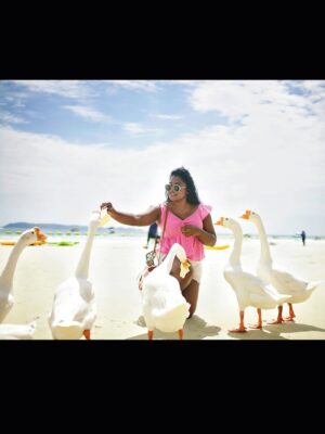 Keerthana Ravindran Instagram - Glimpses of the best day in Pattaya 🏝️ Thailand 🇹🇭

The tour began at 8:30 AM and ended by 4:30
PM

Inclusions: Day trip to Hard Tien Beach,tour guide,Return shared hotel transfers from Pattaya,Speed boat transfers,Lunch,Clear kayak,Stand-up paddle board

Complimentary drone photos & video,3-min jet ski ride, 3-min banana boat ride, 1 round of parachute, Life vest,Towel,Drinking water and Insurance

- ��Cost: 3.9K - 5.2K per person

- ��I booked it via @headout and it was worth every penny. If you're visiting Thailand, I highly recommend doing this Koh Larn island Day tour with Headout!

[Pattaya photo shoot, Thailand travel, poses for beach , coral island tour, koh larn island, pattaya, thailand ]

#headoutforcreators #travellady #thailand