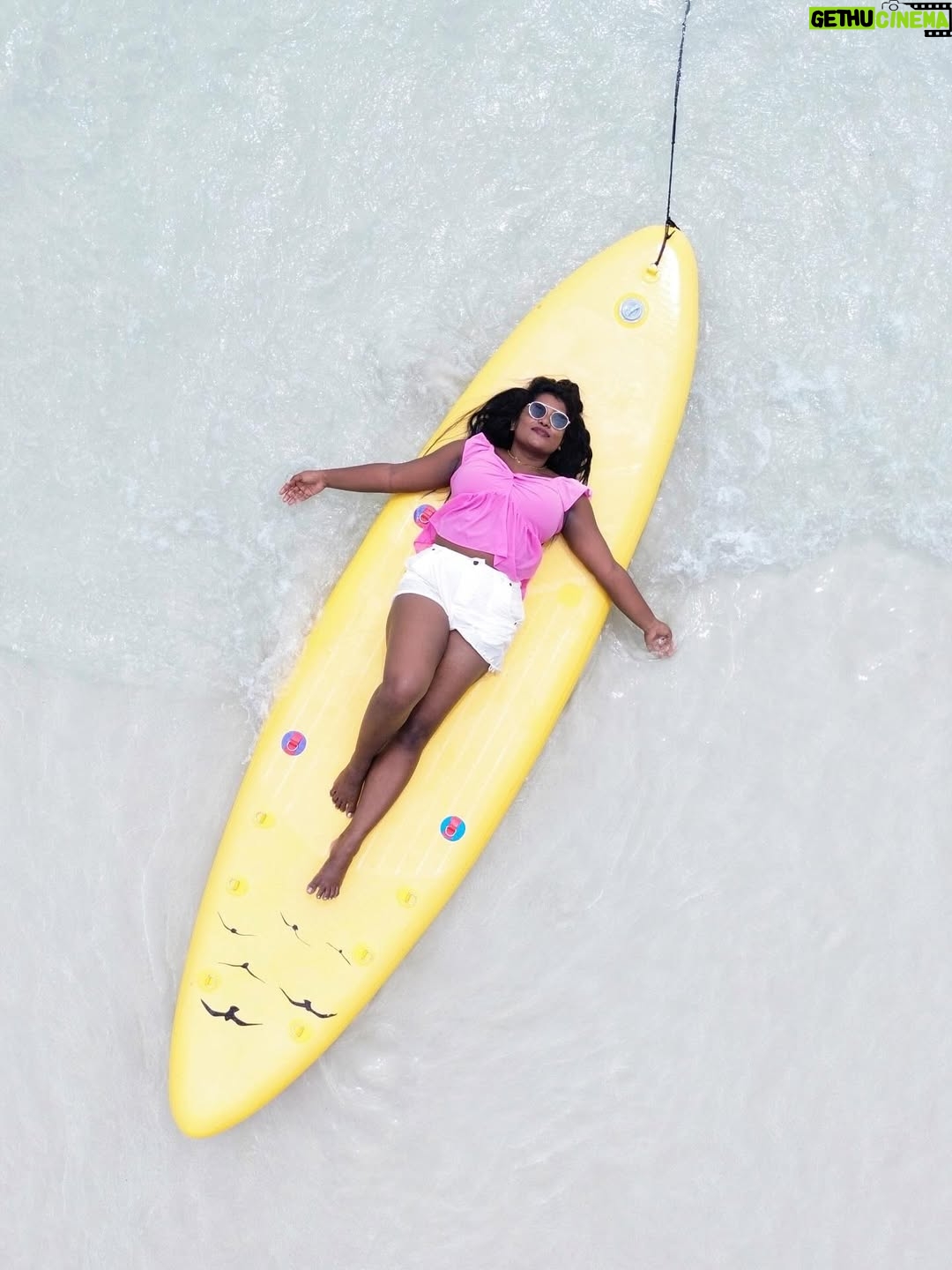 Keerthana Ravindran - 11.8K Likes - Glimpses of the best day in Pattaya 🏝️ Thailand 🇹🇭

The tour began at 8:30 AM and ended by 4:30
PM

Inclusions: Day trip to Hard Tien Beach,tour guide,Return shared hotel transfers from Pattaya,Speed boat transfers,Lunch,Clear kayak,Stand-up paddle board

Complimentary drone photos & video,3-min jet ski ride, 3-min banana boat ride, 1 round of parachute, Life vest,Towel,Drinking water and Insurance

- ��Cost: 3.9K - 5.2K per person

- ��I booked it via @headout and it was worth every penny. If you're visiting Thailand, I highly recommend doing this Koh Larn island Day tour with Headout!

[Pattaya photo shoot, Thailand travel, poses for beach , coral island tour, koh larn island, pattaya, thailand ]

#headoutforcreators #travellady #thailand