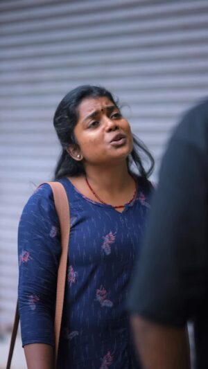 Keerthana Ravindran Instagram - Middle class aayipoille passion follow cheyaan pateela 🙂 Relatable?