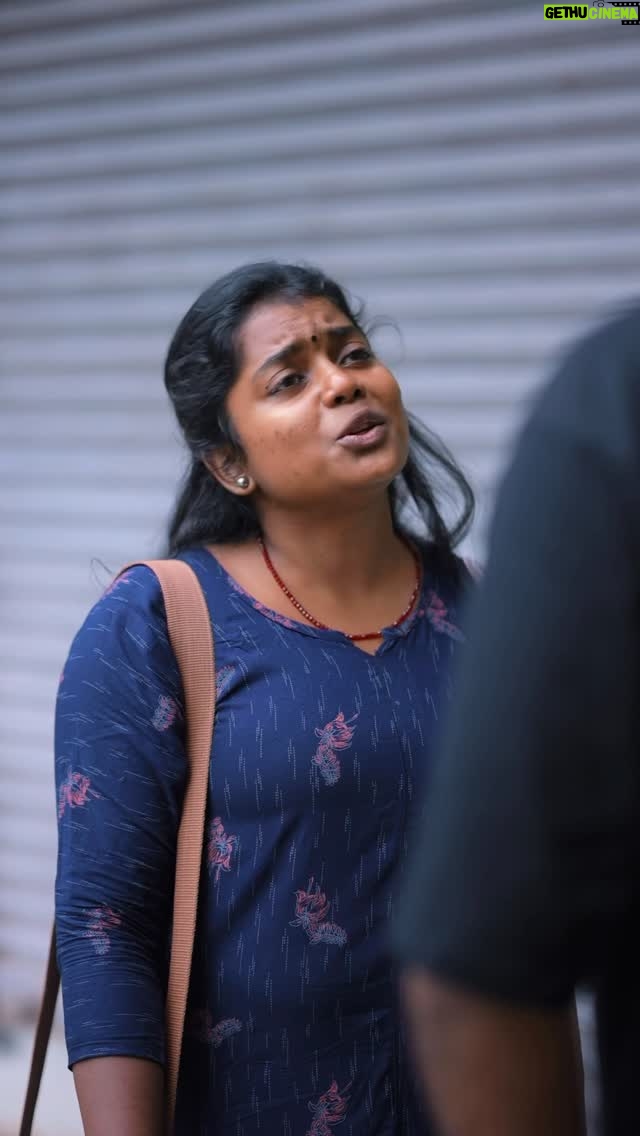 Keerthana Ravindran - 16.6K Likes - Middle class aayipoille passion follow cheyaan pateela 🙂 Relatable?