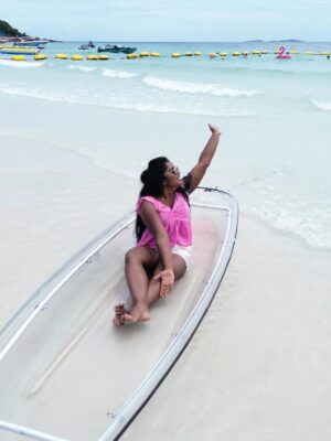 Keerthana Ravindran Instagram - Glimpses of the best day in Pattaya 🏝️ Thailand 🇹🇭

The tour began at 8:30 AM and ended by 4:30
PM

Inclusions: Day trip to Hard Tien Beach,tour guide,Return shared hotel transfers from Pattaya,Speed boat transfers,Lunch,Clear kayak,Stand-up paddle board

Complimentary drone photos & video,3-min jet ski ride, 3-min banana boat ride, 1 round of parachute, Life vest,Towel,Drinking water and Insurance

- ��Cost: 3.9K - 5.2K per person

- ��I booked it via @headout and it was worth every penny. If you're visiting Thailand, I highly recommend doing this Koh Larn island Day tour with Headout!

[Pattaya photo shoot, Thailand travel, poses for beach , coral island tour, koh larn island, pattaya, thailand ]

#headoutforcreators #travellady #thailand