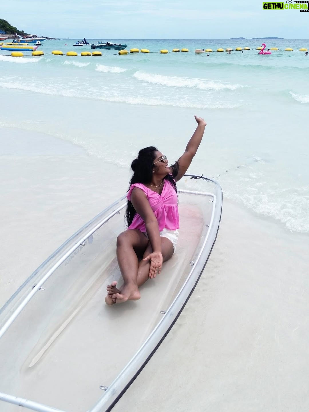 Keerthana Ravindran - 11.8K Likes - Glimpses of the best day in Pattaya 🏝️ Thailand 🇹🇭

The tour began at 8:30 AM and ended by 4:30
PM

Inclusions: Day trip to Hard Tien Beach,tour guide,Return shared hotel transfers from Pattaya,Speed boat transfers,Lunch,Clear kayak,Stand-up paddle board

Complimentary drone photos & video,3-min jet ski ride, 3-min banana boat ride, 1 round of parachute, Life vest,Towel,Drinking water and Insurance

- ��Cost: 3.9K - 5.2K per person

- ��I booked it via @headout and it was worth every penny. If you're visiting Thailand, I highly recommend doing this Koh Larn island Day tour with Headout!

[Pattaya photo shoot, Thailand travel, poses for beach , coral island tour, koh larn island, pattaya, thailand ]

#headoutforcreators #travellady #thailand