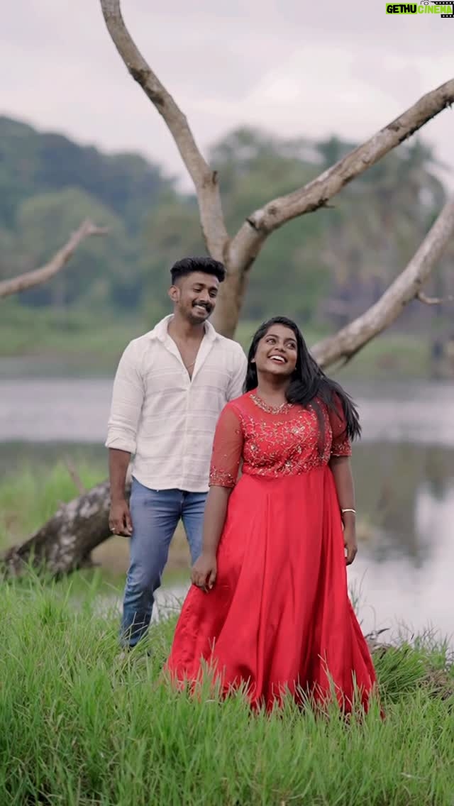 Keerthana Ravindran - 17.4K Likes - Ee paat veraardode sync aawana alle @abhaychikku7 😄 
Our very first video 🥰🫶🏽 #trending